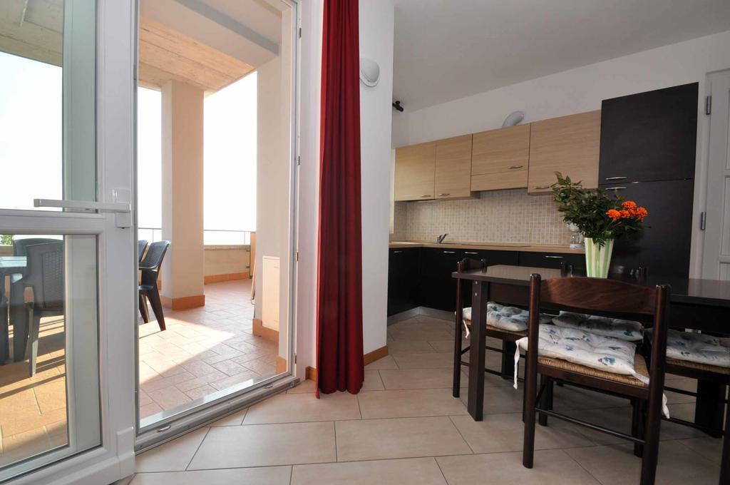 Casa Ciclamino Apartment Vercana Luaran gambar